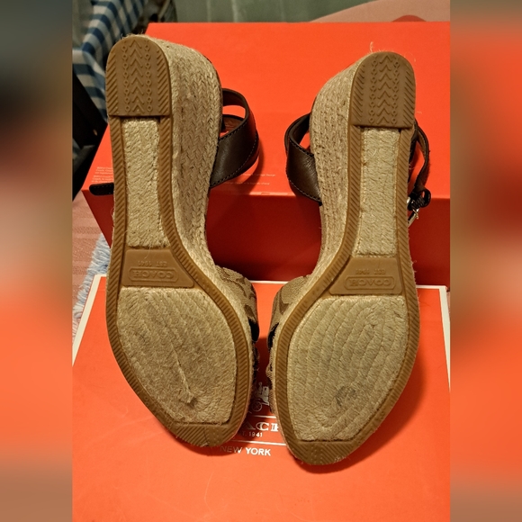 Authentic Coach Wedge sandles. - Picture 4 of 5